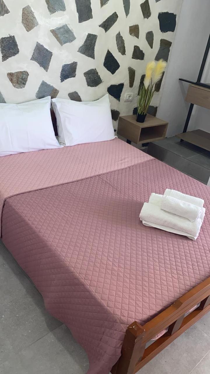 Harmonia Guest House 2 Himarë Pokoj fotografie